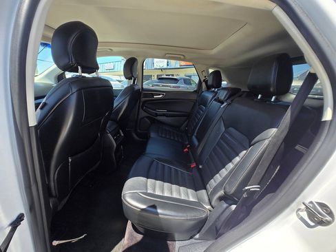 Used 2016 Ford Edge SEL w/ Equipment Group 201A FWD image 26