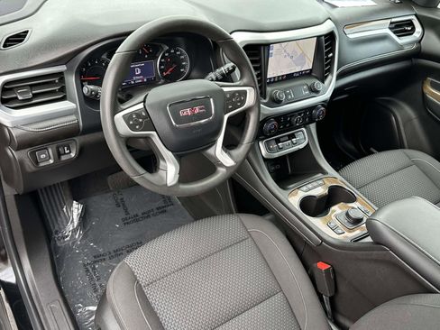 Used 2023 GMC Acadia SLE w/ Driver Convenience Package AWD/4WD image 9