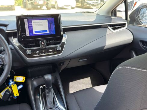 Used 2024 Toyota Corolla LE image 25