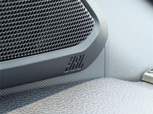 Used 2024 Toyota Tundra Platinum AWD/4WD image 31