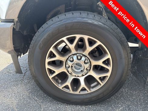 Used 2020 Ford F350 King Ranch w/ FX4 Off-Road Package image 34