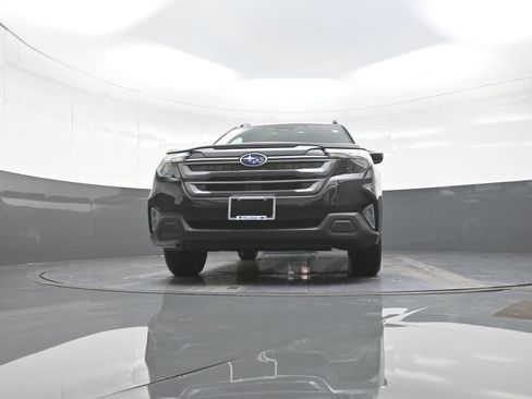 Used 2026 Subaru Forester Premium AWD/4WD image 10