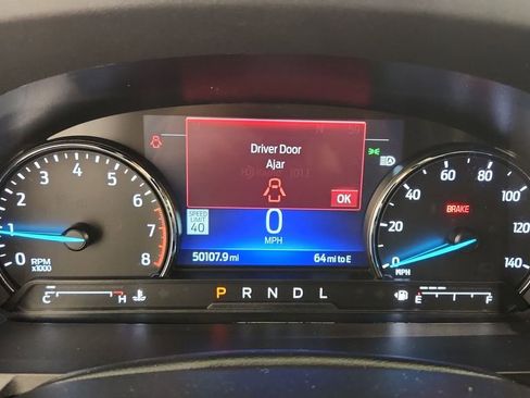 Used 2022 Ford Explorer ST-Line w/ Class IV Trailer Tow Package image 10