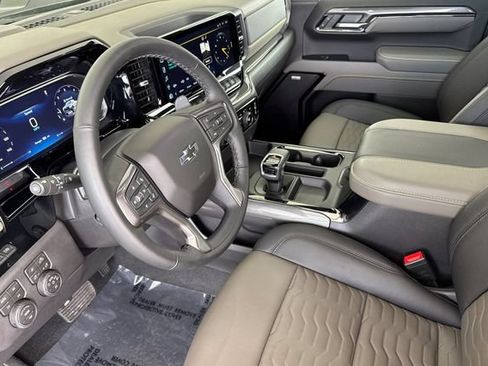 Used 2026 Chevrolet Silverado 1500 ZR2 AWD/4WD image 10