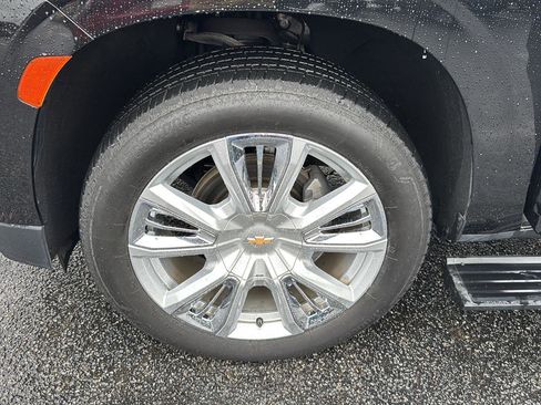 Certified 2021 Chevrolet Tahoe High Country w/ Premium Package image 32