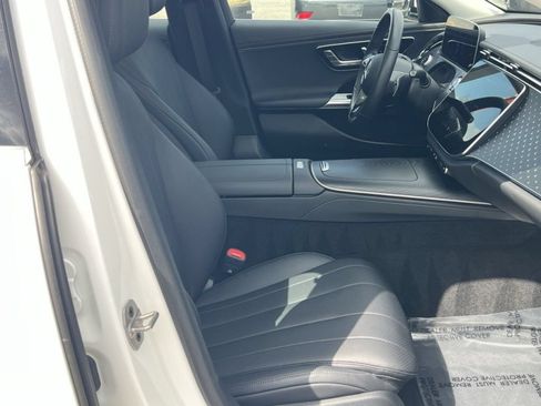 Used 2025 Mercedes-Benz E 450 4MATIC Sedan image 29