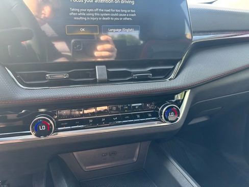 New 2026 Chevrolet Equinox RS w/ Convenience Package III FWD image 22