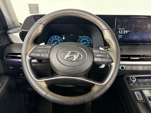 Used 2024 Hyundai Palisade Limited FWD image 19