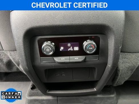 Certified 2025 Chevrolet Traverse LT w/ Sun and Wheel Package image 14