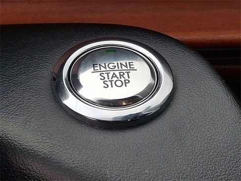 Used 2020 Lincoln Aviator Reserve image 24