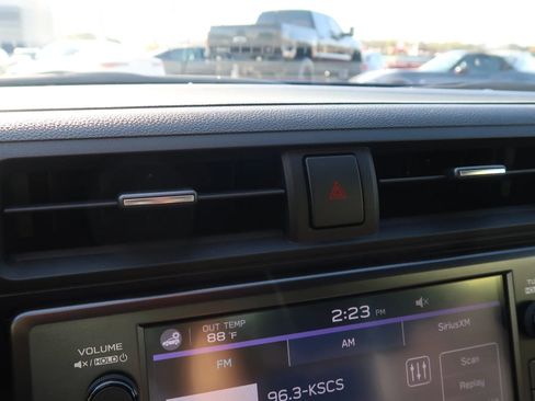 Used 2024 Toyota GR86 Premium image 30