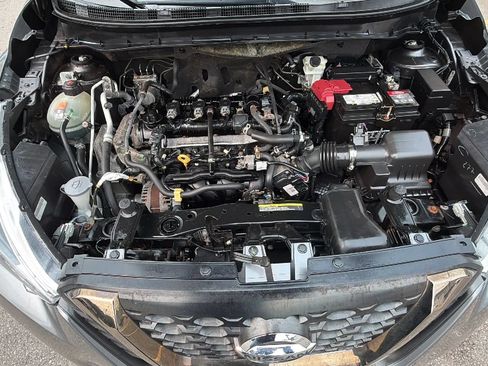 Used 2020 Nissan Kicks SR w/ SR Premium Package FWD image 24