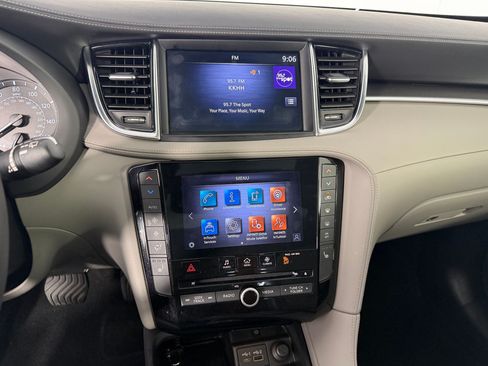 Used 2023 INFINITI QX50 Luxe FWD image 15
