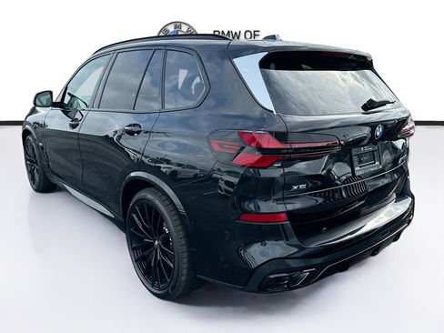 New 2026 BMW X5 M60i AWD/4WD image 3