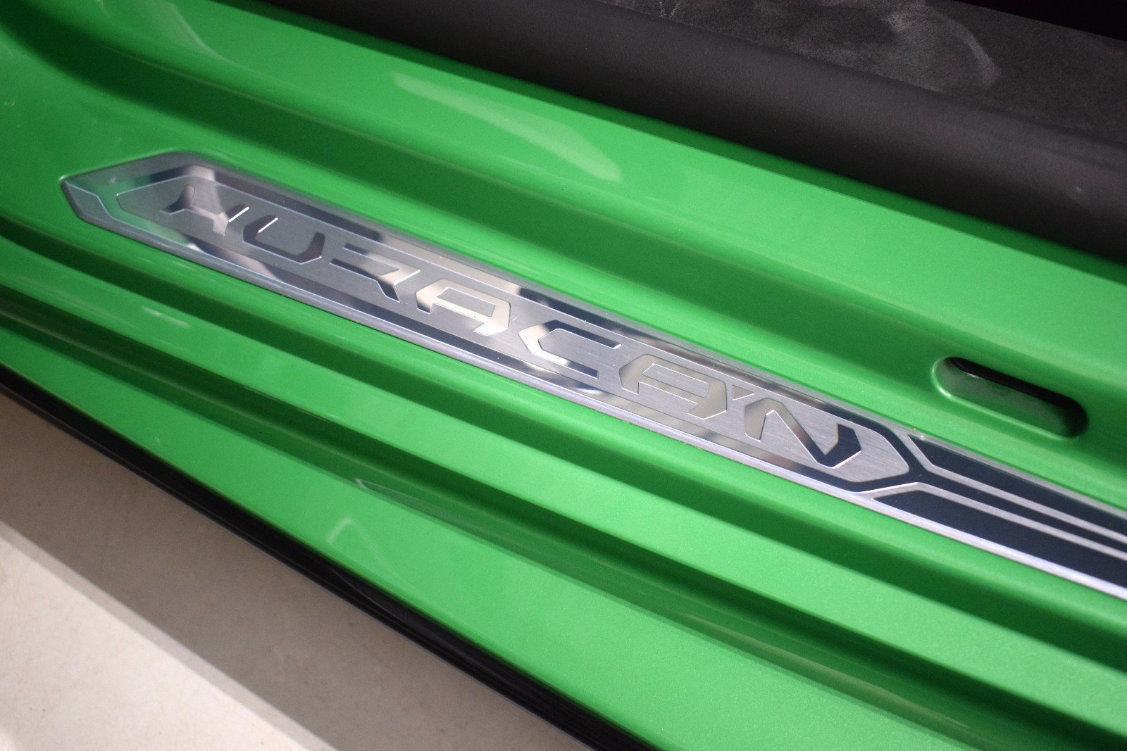 Used 2023 Lamborghini Huracan Tecnica RWD image 36