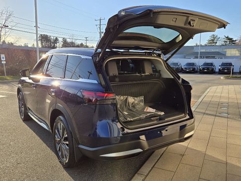 New 2026 INFINITI QX60 Luxe w/ Cargo Package AWD/4WD image 19