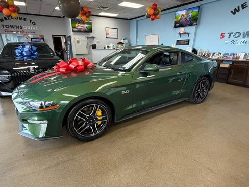 Used 2023 Ford Mustang GT Premium image 13