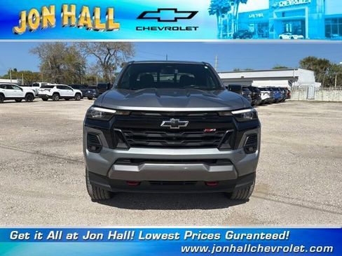 Used 2024 Chevrolet Colorado Z71 w/ Z71 Convenience Package 2 image 18