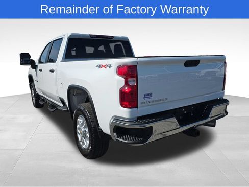 Used 2025 Chevrolet Silverado 3500 W/T AWD/4WD image 3