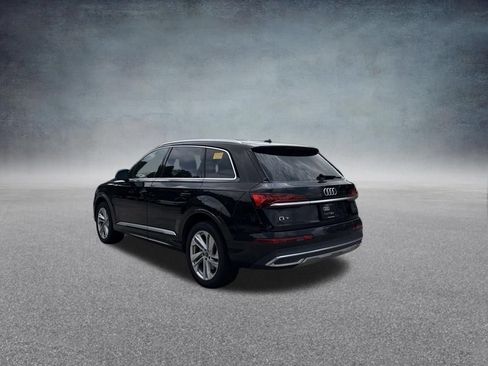 Used 2021 Audi Q7 2.0T Premium w/ Convenience Package AWD/4WD image 3