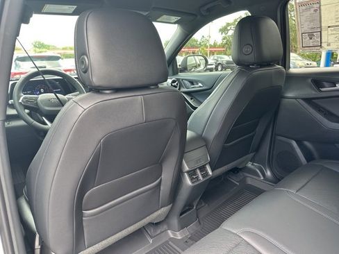 New 2026 Chevrolet Equinox LT w/ Convenience Package II image 38