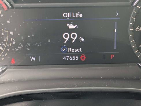 Used 2022 Cadillac XT5 Premium Luxury FWD image 40
