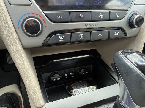 Used 2018 Hyundai Elantra Value Edition image 18