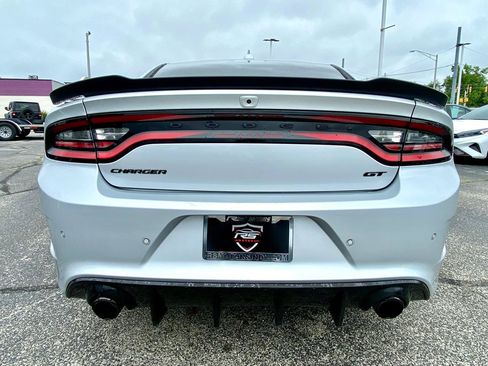 Used 2022 Dodge Charger GT w/ Blacktop Package RWD image 5