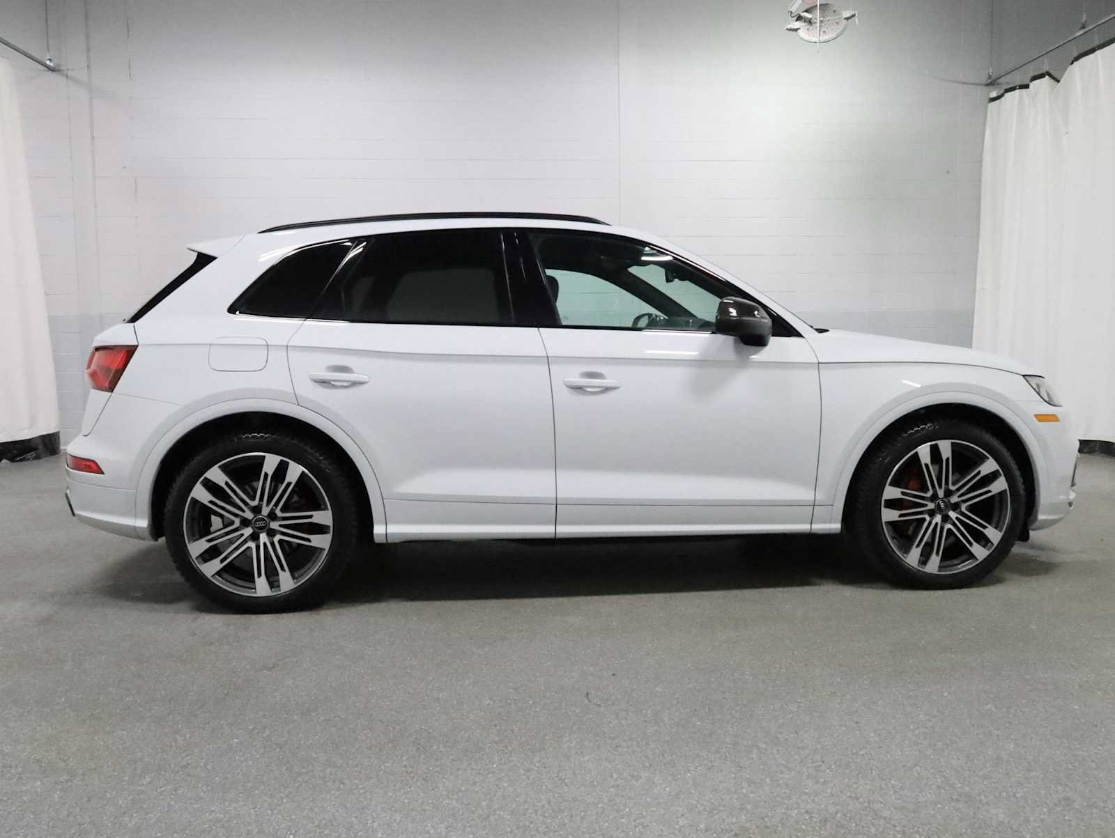 Used 2020 Audi SQ5 Premium Plus w/ Premium Plus Package AWD/4WD image 10