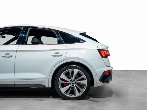 Used 2021 Audi SQ5 Prestige w/ Prestige Package image 27