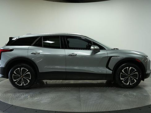 Certified 2024 Chevrolet Blazer EV LT AWD/4WD image 10
