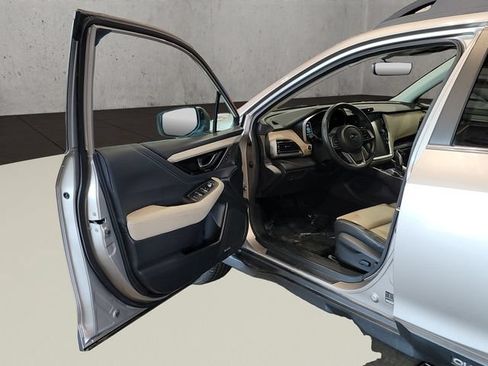 Used 2020 Subaru Outback Limited AWD/4WD image 18