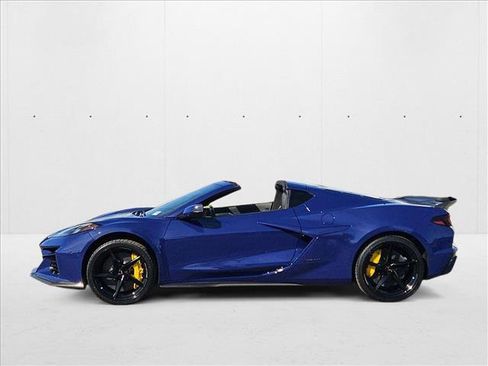 New 2025 Chevrolet Corvette E-Ray w/ ZER Performance Package image 5