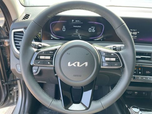 Used 2026 Kia Seltos S image 40