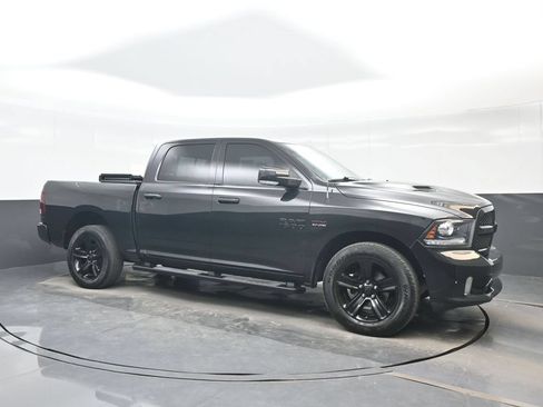 Used 2018 RAM 1500 Sport w/ Convenience Group AWD/4WD image 8