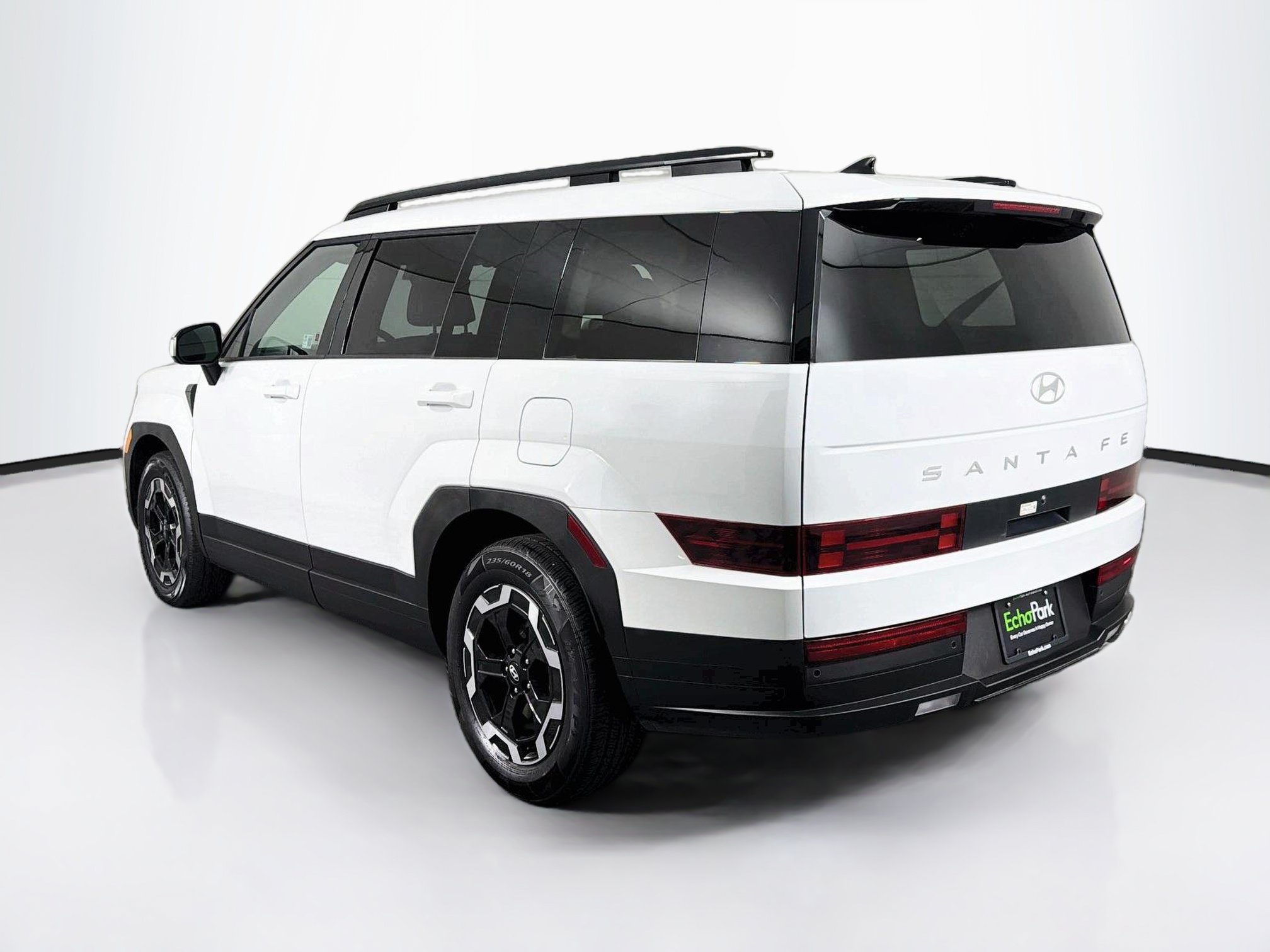 Used 2026 Hyundai Santa Fe SEL FWD image 5