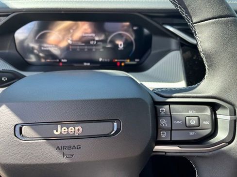 New 2026 Jeep Cherokee Laredo AWD/4WD image 25