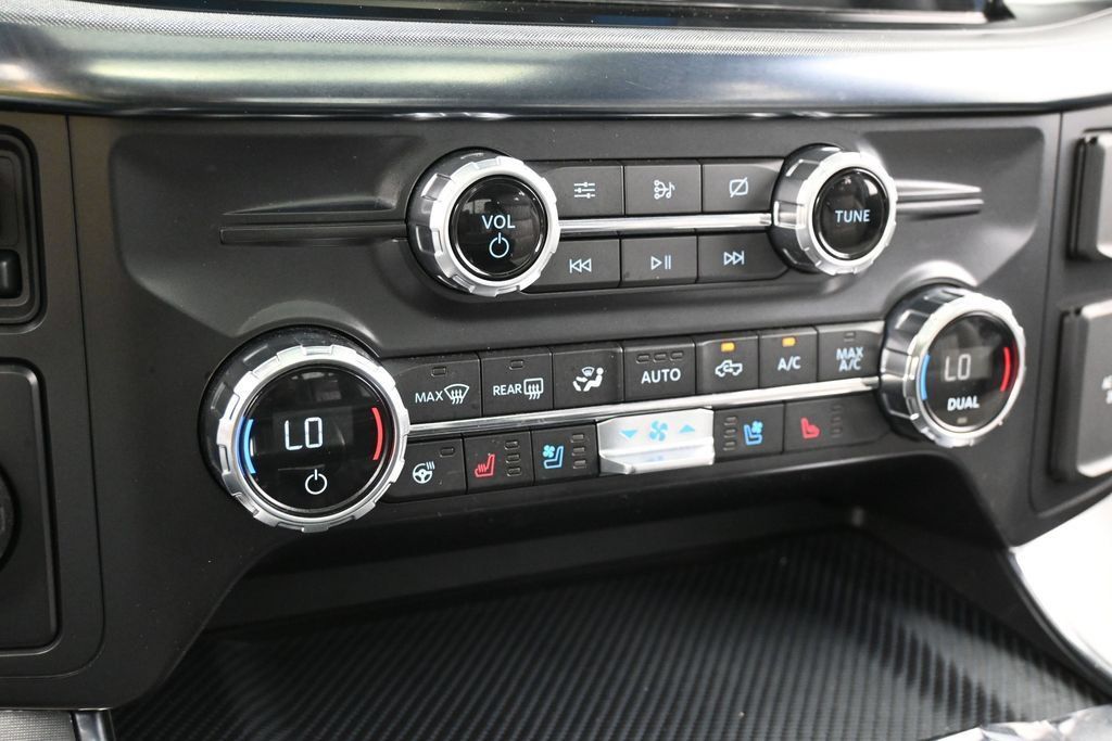 Used 2021 Ford F150 Limited RWD image 21