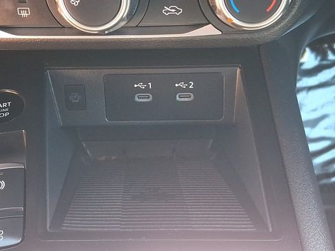 Used 2025 Nissan Kicks SV FWD image 23