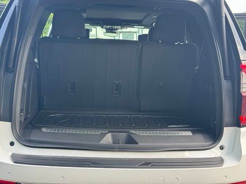 New 2026 GMC Yukon AT4 Ultimate w/ LPO, Floor Liner Package AWD/4WD image 35