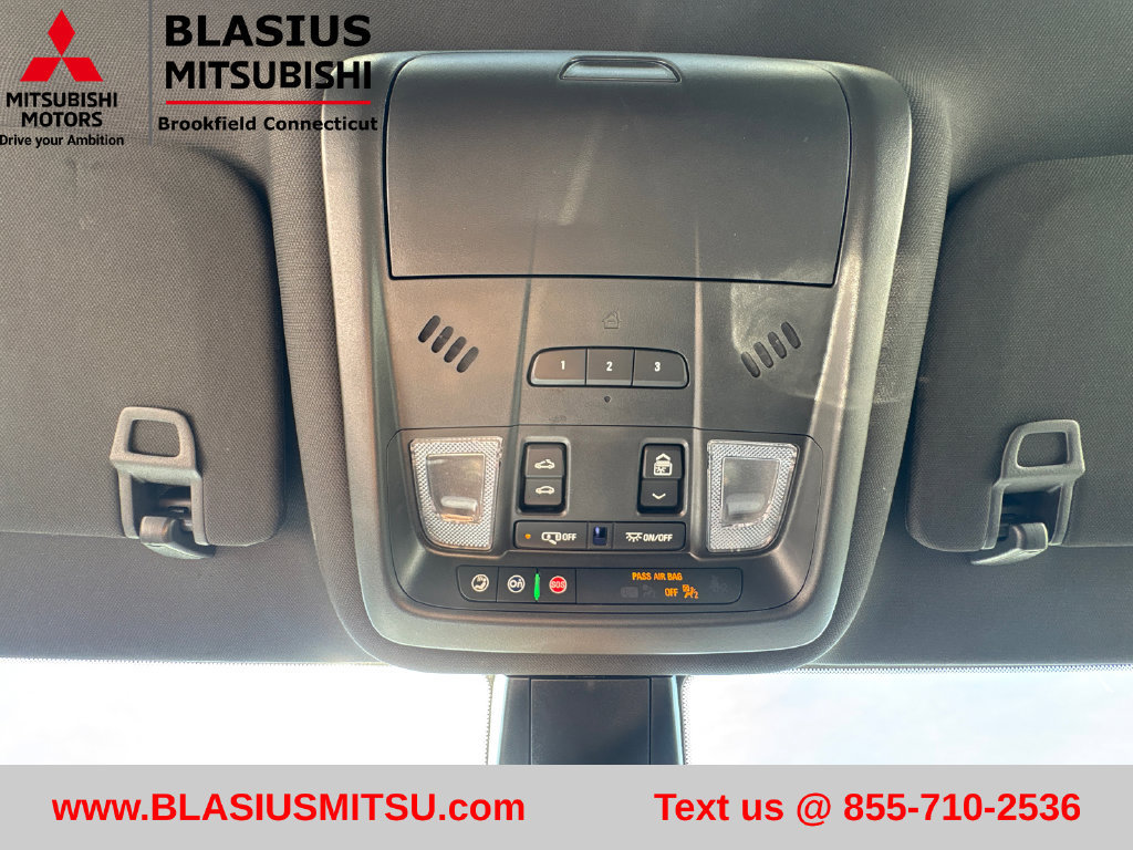 Used 2024 Cadillac XT6 Luxury AWD/4WD image 33