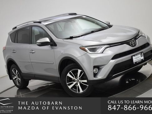 Used 2017 Toyota RAV4 XLE w/ Plus Extra Value Package FWD image 2
