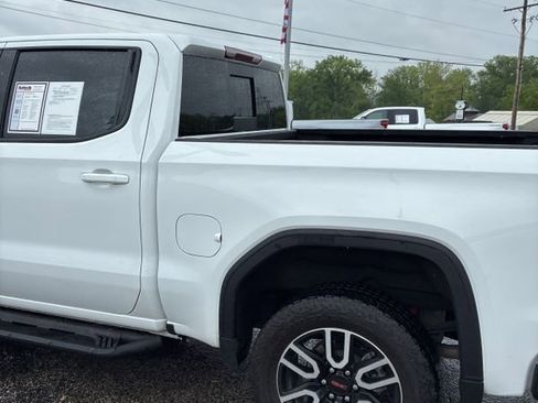 Used 2024 GMC Sierra 1500 AT4 w/ AT4 Preferred Package AWD/4WD image 22