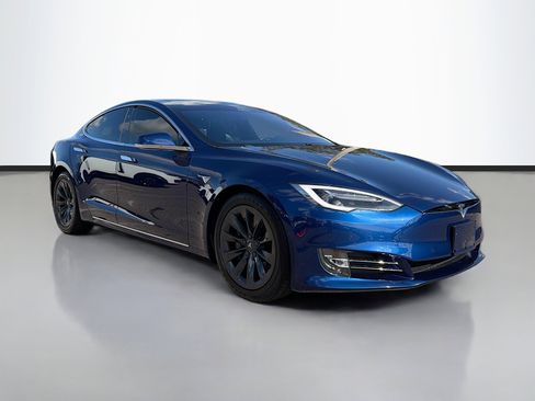 Used 2017 Tesla Model S 75D image 1