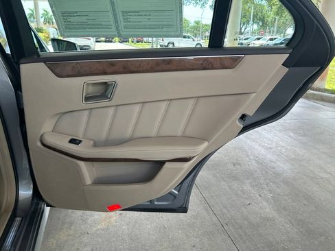 Used 2012 Mercedes-Benz E 350 Sedan image 31