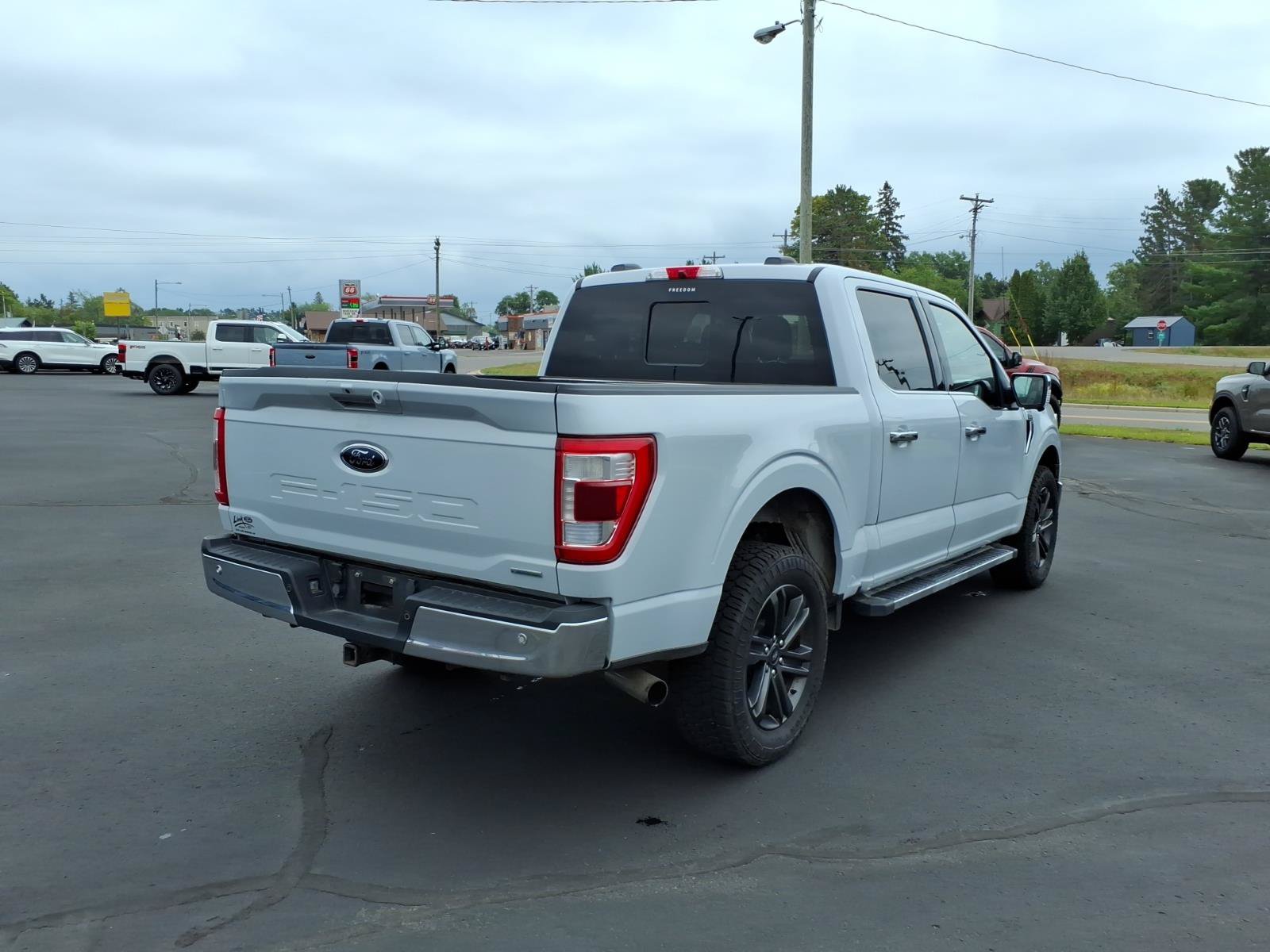 Used 2021 Ford F150 Lariat w/ Equipment Group 502A High AWD/4WD image 6
