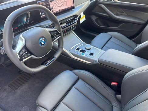 Used 2026 BMW i4 eDrive40 w/ Premium Package RWD image 4