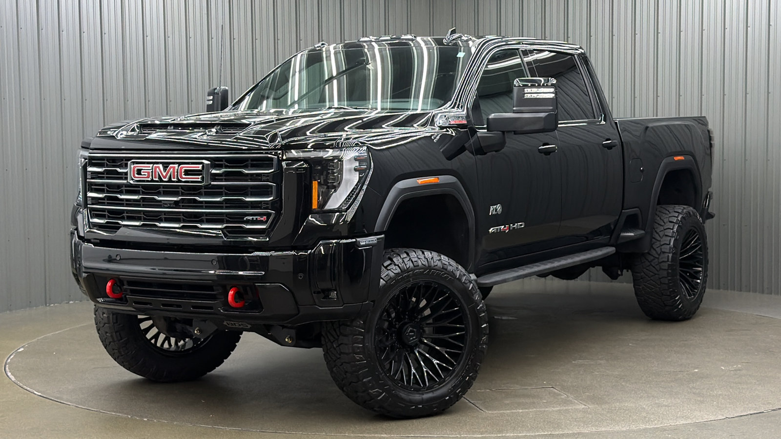 Used 2025 GMC Sierra 2500 AT4 w/ AT4 Premium Plus Package AWD/4WD image 1