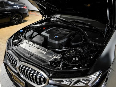 Used 2025 BMW 330i xDrive Sedan image 53
