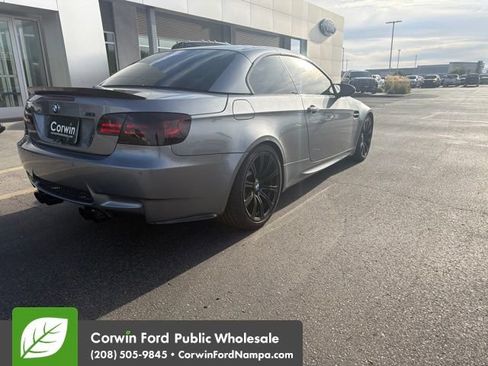 Used 2011 BMW M3 Convertible RWD image 7